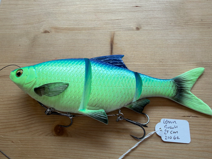 SG Line Thru Roach 25cm ULI