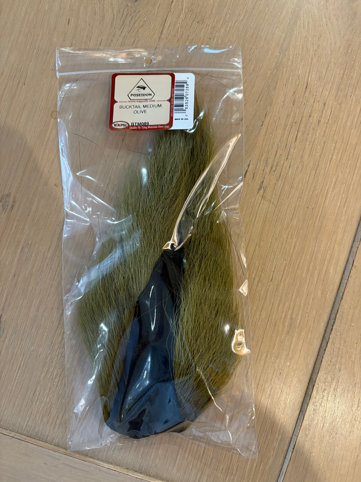 Poseidon Bucktail Medium